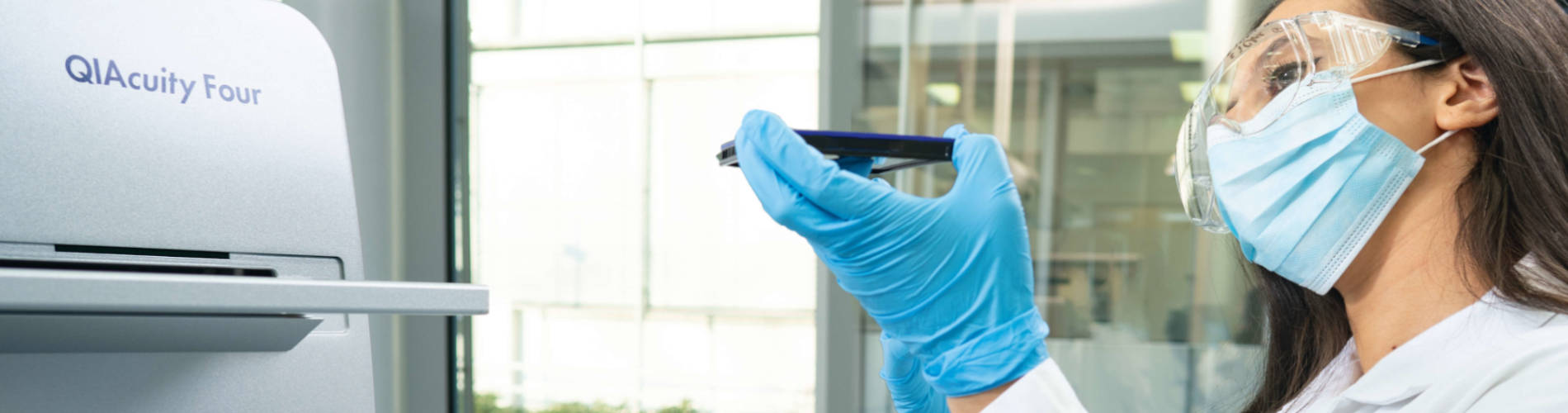 QIAGEN Applications Laboratory